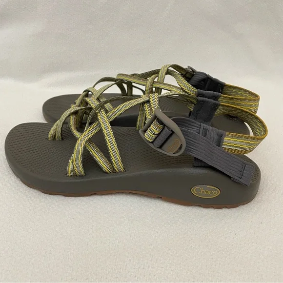 Chaco Zx/2 Classic Outdoor Adjustable Straps Toe Loop Sandal in Gold Size 9 - Picture 6 of 11